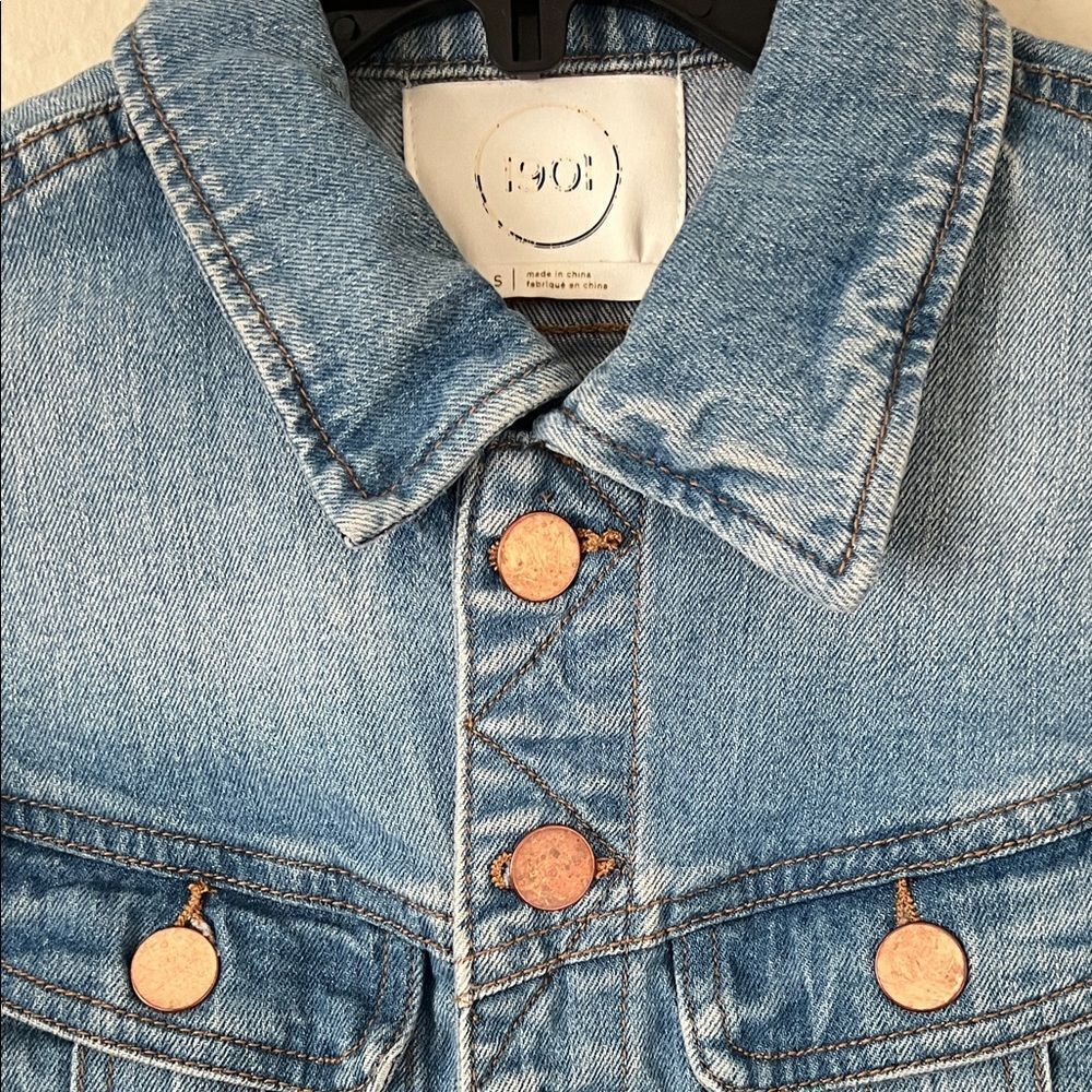 1901 Crop Denim Jacket Weekend Wash in Size S - Picture 4 of 15